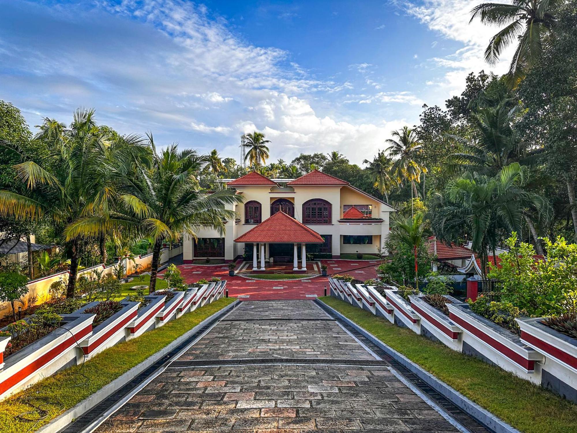 Attingal Parvathy Serenity In Varkala מראה חיצוני תמונה